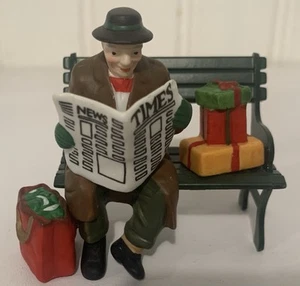 Dept 56 Rest Ye Merry Gentleman Heritage Village Collection # 5540-9 Retired D2 - Picture 1 of 5