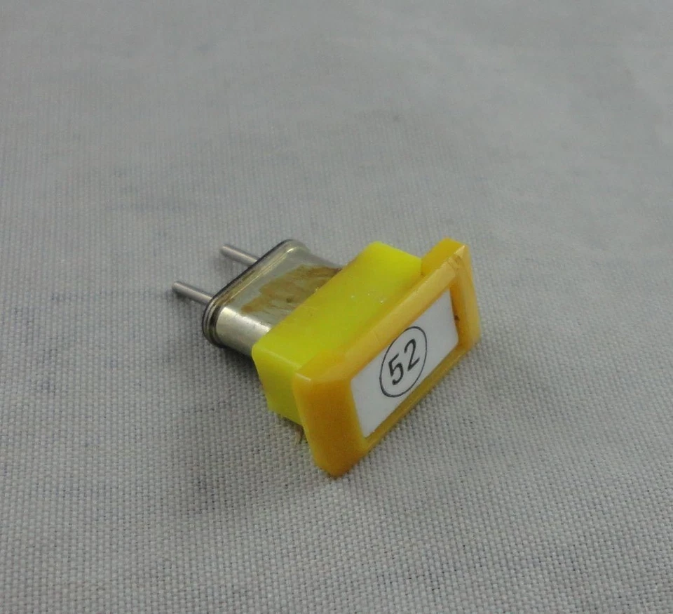 Airtronics 72Mhz FM Avión DC Receptor Cristal CH52 Canal 52 72.830Mhz Foto 1 de 1