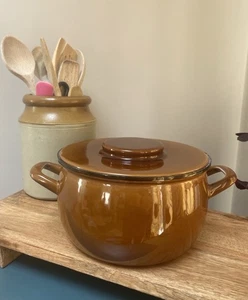Olla de cocina Holland Pottery esmalte marrón cámper furgoneta 1,8 L años 70 de colección rústica - Imagen 1 de 14