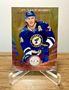 TJ Oshie /25 Gold Refractor 2013-14 Panini Totally Certified Hockey (1st print)