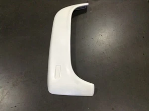 Se adapta a la extensión del guardabarros izquierdo de fibra de vidrio GMC, pernos al capó (lado del conductor) - Imagen 1 de 8