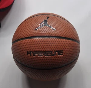 Jordan Hyperelite Hombre Baloncesto 29.5 Con Bolsa Roja - Imagen 1 de 2