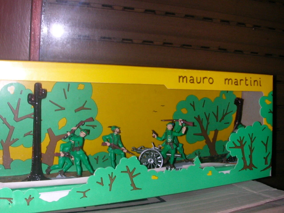 SCATOLA MAURO MARTINI CON SOLDATINI DIPINTI ED INSERITI ALPINI - Photo 1/1