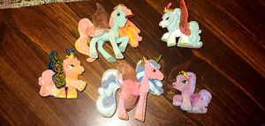 5 Vintage Galupy Mini Flocked Unicorns & Pegasus - Picture 1 of 1