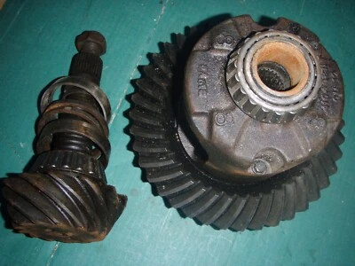 8.5 GM 3 SERIES CARRIER G80 POSI 28 SPLINE TRANS AM CUTLASS NOVA CAMARO 410408N - Image 1 of 4