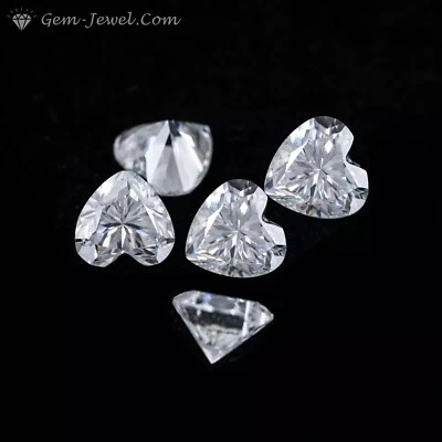 Precioso 8,5 X 8,5 mm 2 quilates blanco completo en forma de corazón corte moissanita suelto 4 anillos Foto 1 de 4