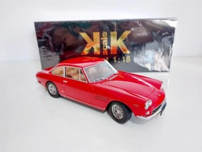 FERRARI 330 GT 2+2 Rosso del 1964 - 1/18 KK-Scale art. KKDC180424 - Immagine 1 di 4