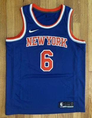 Camiseta Nike New York Knicks Porzingis Talla L 48 Azul Swingman Edición Icono Foto 1 de 4