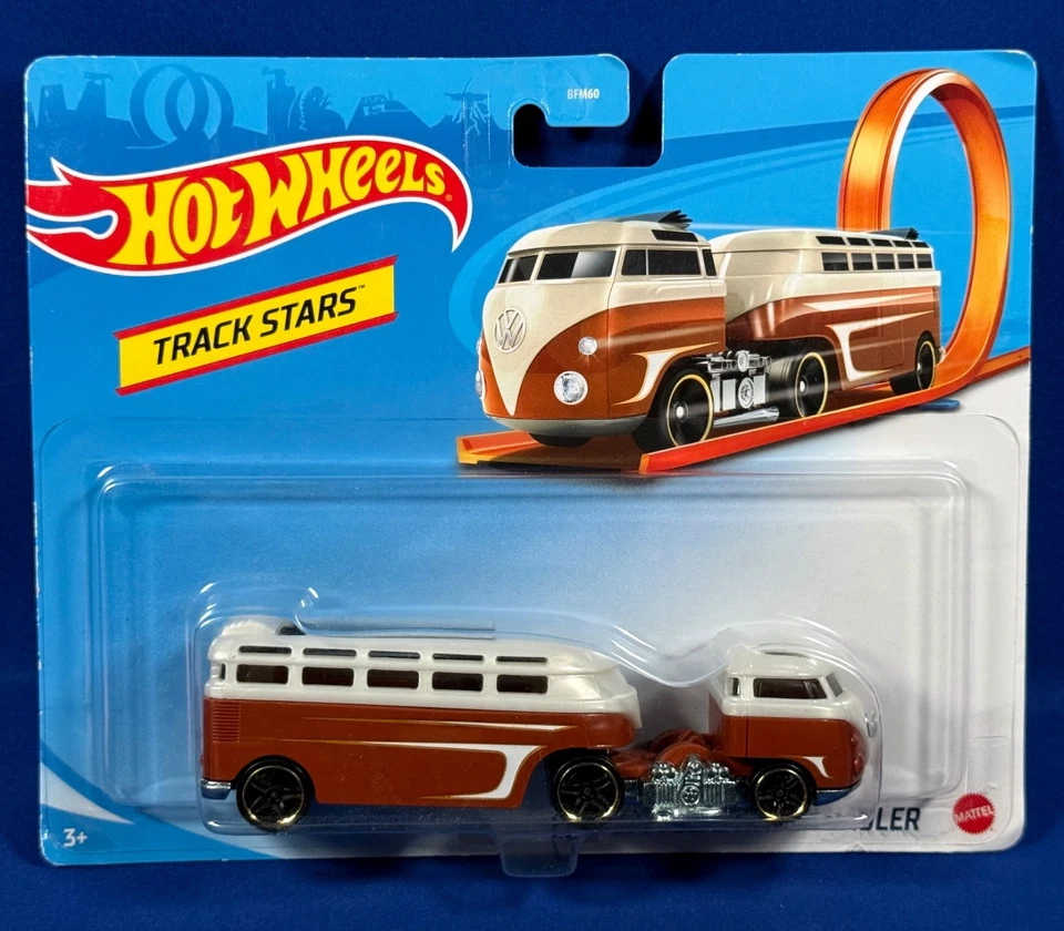 Hot Wheels Custom VOLKSWAGEN Hauler Track Stars 2016 BFM60 Semi Truck Rig