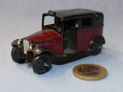Dinky Toys GB Originale 1/43 réf 36G : Austin (?) Taxi de 1938 (Bordeaux/Noir) - Photo 1/4