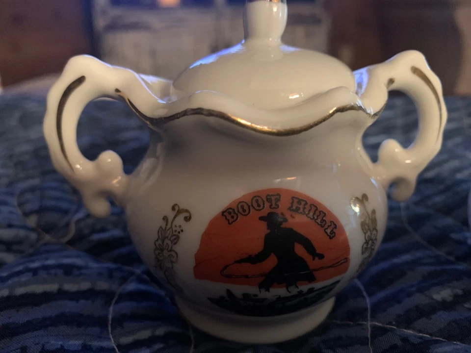 set de azúcar y crema pequeña boot hills dodge city Foto 1 de 3