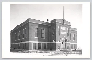 Postal RPPC High School Murdo South Dakota - Imagen 1 de 2