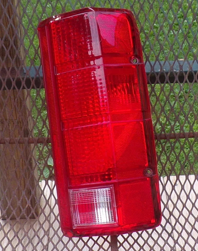 NOS 1980-1986 80-86 Ford Truck Bronco F150 Pickup Tail Light Housing Glo Brite - Image 1 of 4