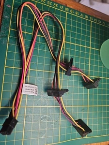 Dell Optiplex 3020 Sata Drive Power Cable DP/N 0C8T8C Used - Bild 1 von 1