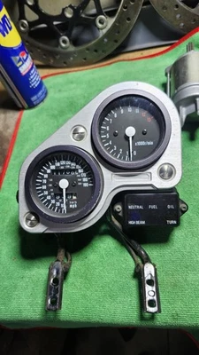 Suzuki Gsxr 1100 Gauges Clocks Instruments 1990-1992 Foto 1 de 3