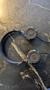 Auriculares Grado SR225 The Prestige Series Negros Usados - Diadema After Market - Imagen 1 de 3