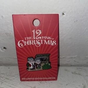 Knott’s Berry Farm 12 prendedores de Navidad 2020, prendedor de soporte de bayas #1 colección LE - Imagen 1 de 6