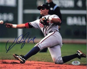 MARTIN PRADO signed 8x10 photo PSA/DNA Atlanta Braves Autographed - Picture 1 of 1