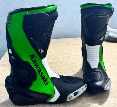 2025 Mens Motorbike Leather Riding Boots MOTOGP Motorcycle Racing Leather Boots - Изображение 1 из 2