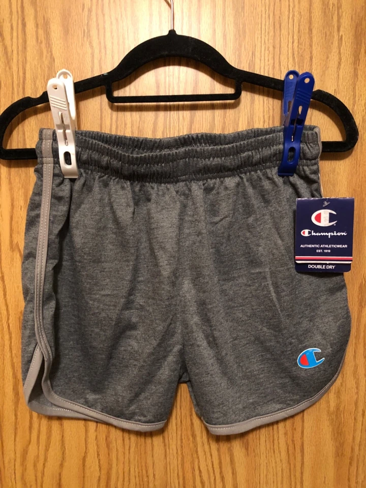 NUEVO CHAMPION ROPA DEPORTIVA AUTÉNTICA PEQUEÑA Foto 1 de 1