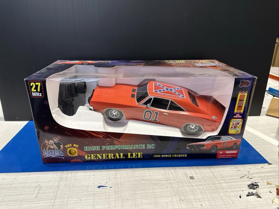 1/10 比例 RC General Lee 1969 道奇充电器 – 全新带盒 – Dukes of Hazzard — 第 1/4 张图片