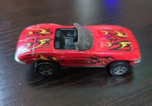 Hot Wheels '65 Corvette Emaille rot 'Mcdonald's Play Set' - Bild 1 von 4