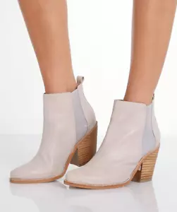 SOL SANA Toni Boots in Stone. Size 39, US Size 9, UK 7 - Picture 1 of 8