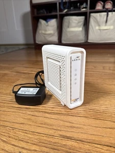 ARRIS SURFboard SB8200 DOCSIS 3.1 10 Gbps Cable Modem - Photo 1/6