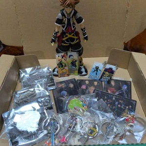 Kingdom Hearts Figur Schlüsselanhänger Acryl Charms 18 Stück Set Sale Spiele Figur - Bild 1 von 5