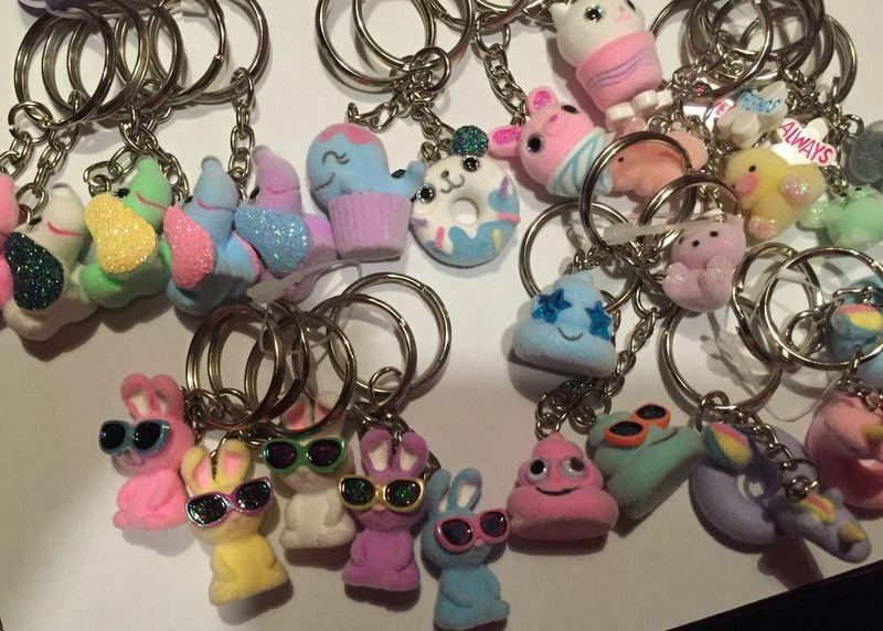 Zuckersüße Schlüsselanhänger Einhorn - Maus - Hund usw.  - zur Auswahl - - Bild 1 von 1