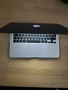 Macbook - Photo 1/6