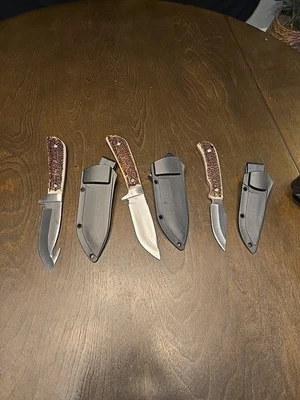 Juego de cuchillos de roble musgo Ozark Trail hecho en banco Foto 1 de 4