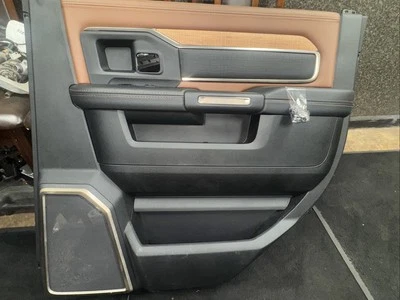 Ram 2500 3500 Mopar 2021 panel de moldura de puerta trasera derecha 6QX582T5AD Foto 1 de 4