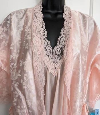 Stardust peignoir set pink floral lace nylon USA vintage nightgown robe M NWT - Image 1 of 4