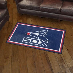 MLB Retro - Chicago White Sox 3ft. x 5ft. Plush Area Rug - Retro Sox Batter Logo - Picture 1 of 5