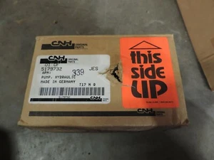 5179732 CNH GENUINE OEM PUMP, HYDRAULIC - Picture 1 of 6