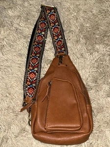 Antik Kraft Vegan Chestnut Brown Crossbody Sling Bag Wide Guitar Strap See Pics - Picture 1 of 3