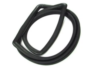 FITS 1980 -1986 NISSAN 720 STANDARD CAB PICKUP TRUCK REAR RUBBER WINDOW SEAL NEW - Foto 1 di 1