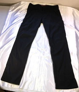 Pantalones Wrangler Care 307 cargo negros para hombre talla 34x32 - Imagen 1 de 11