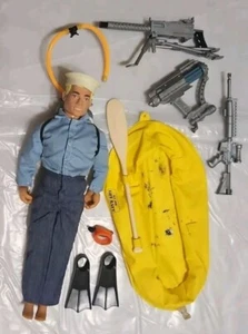 GI JOE ACTION SAILOR 12 INCH FIGURE W/ NAVY UNIFORM & ACCESSORIES - Picture 1 of 6