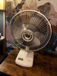 Vintage Sanyo oszillierender Tischventilator EF-9SP 3 Geschwindigkeiten weiß Retro Japan/GETESTET/FUNKTIONIERT - Bild 1 von 11