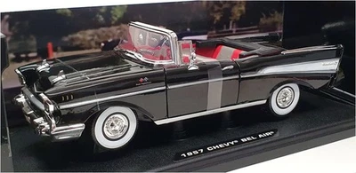 Motormax 1/18 Scale 79831 - 1957 Chevrolet Bel Air Bond 007 Dr. No - Black - Image 1 of 4