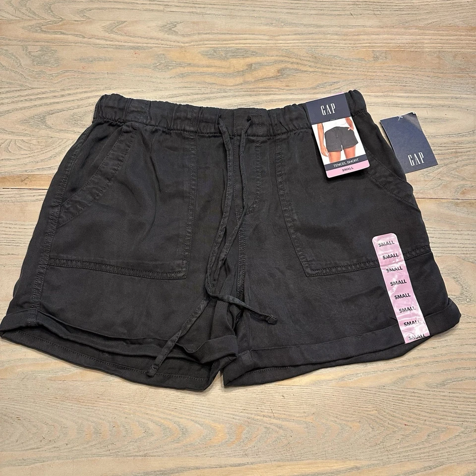Gap Ladies Tencel Short Size Small True Black