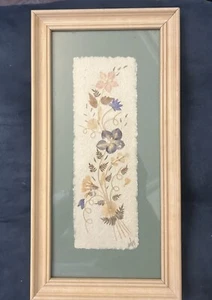Vintage Framed Handcrafted Floral Pressed Art Natural Wooden Frame Matted Green - Picture 1 of 5