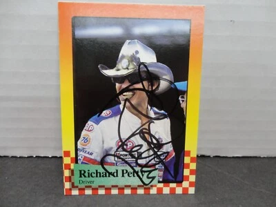 RICHARD PETTY AUTOGRAPHED 1989 MAXX  CARD # NO NUMBER - Image 1 of 2