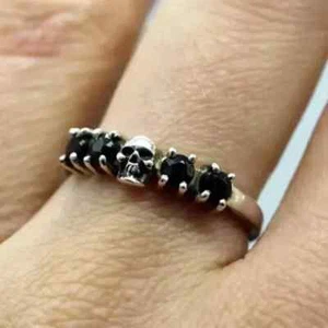 2Ct Round Cut Black Diamond Lab Created Skull Women's Ring 14k White Gold Plated - Picture 1 of 5