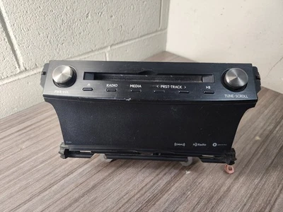 LEXUS 2017 IS300 UNIDAD DE COMANDO DE RADIO RECEPTOR BOTÓN DE CONTROL INTERRUPTOR Foto 1 de 4