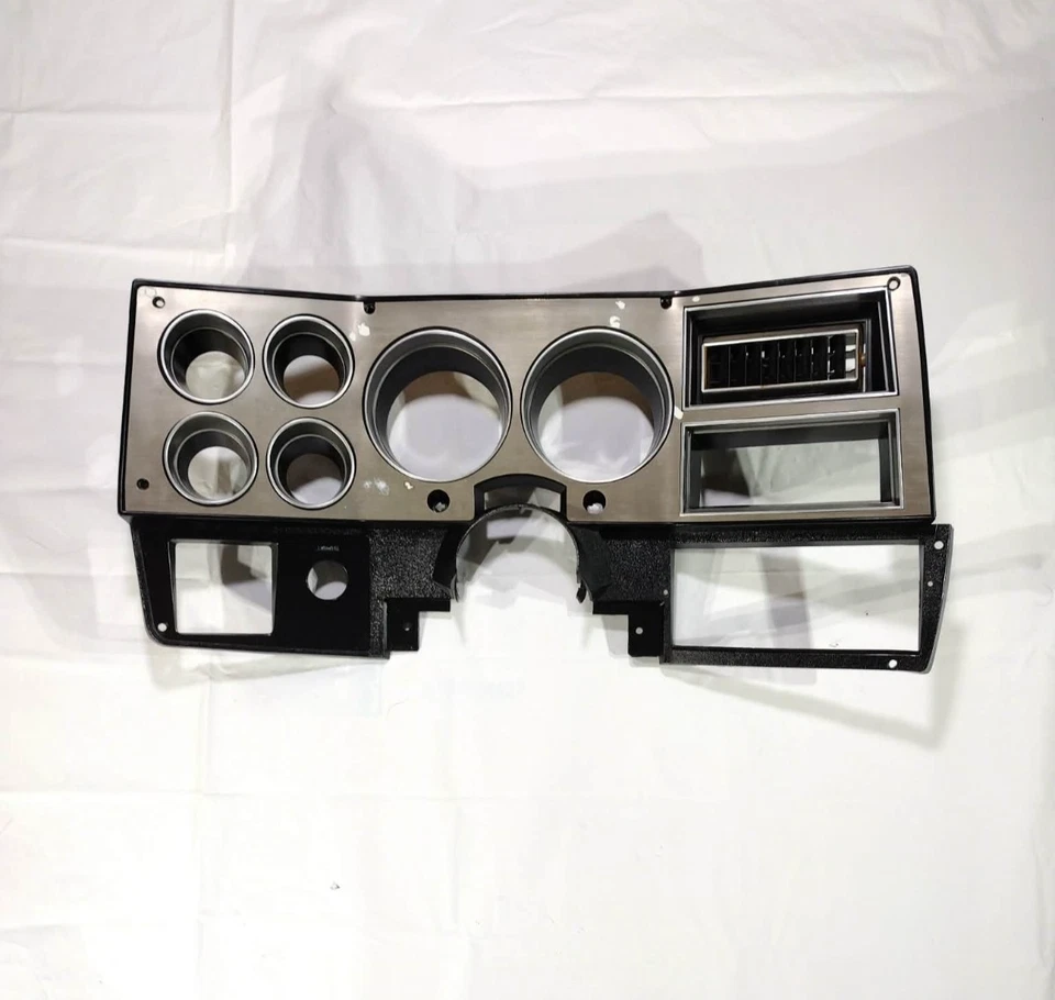 Chevy Squarebody GMC 1981-1987 C/K camión tablero calibre bisel C30 C10 K5 K10 GM OEM Foto 1 de 4