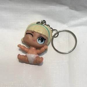 Schlüsselanhänger LOL Surprise Mini Baby Puppe - Bild 1 von 3