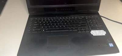 Notebook/portátil personalizado Alienware 17 17,3"" Foto 1 de 3